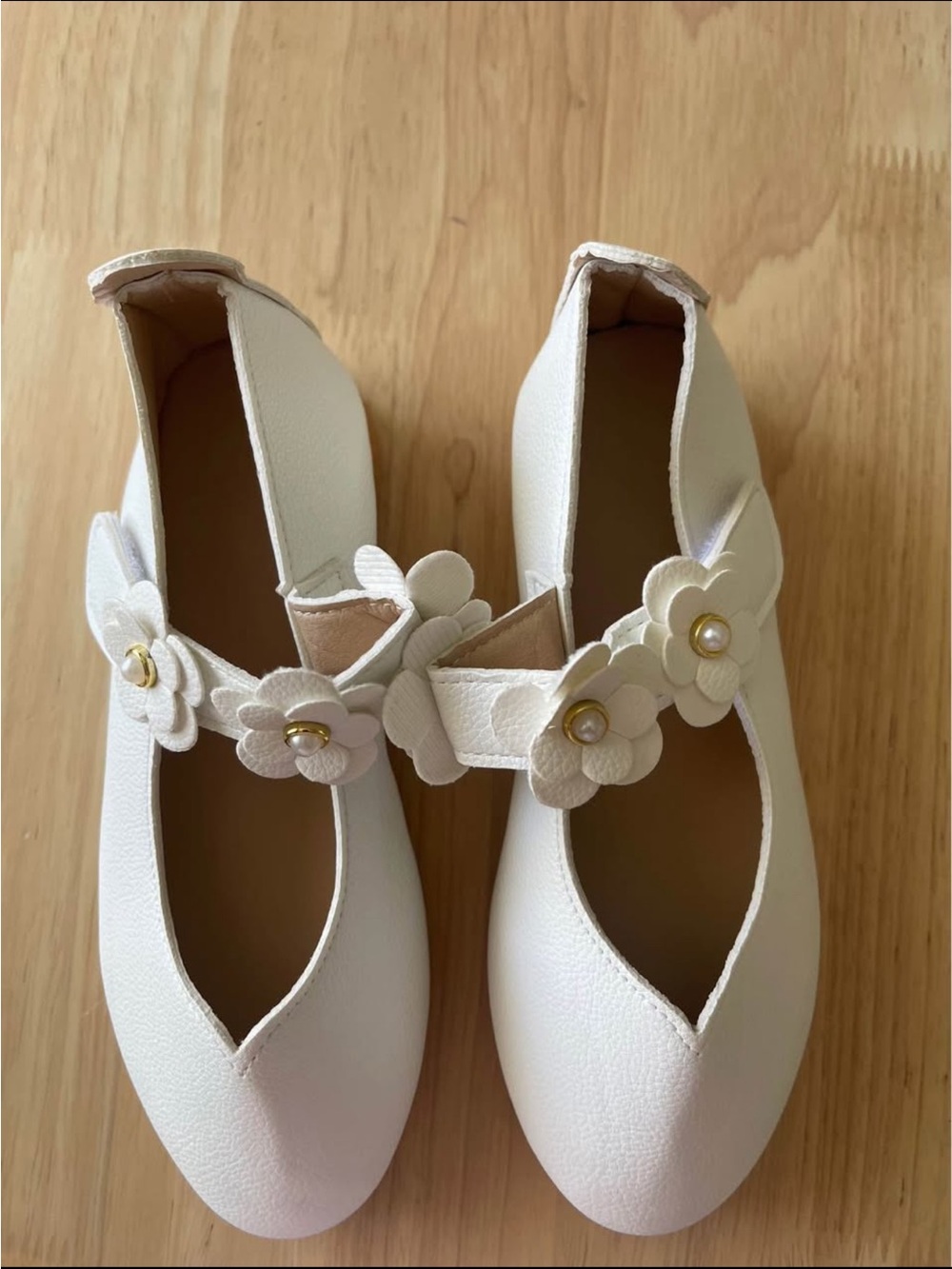 Girls' White Floral Mary Jane Flats